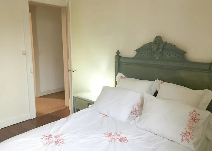 Norman Manor House Near Etretat Cliffs Canouville