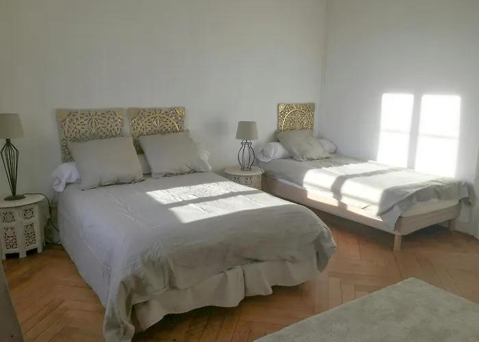 Norman Manor House Near Etretat Cliffs * Canouville